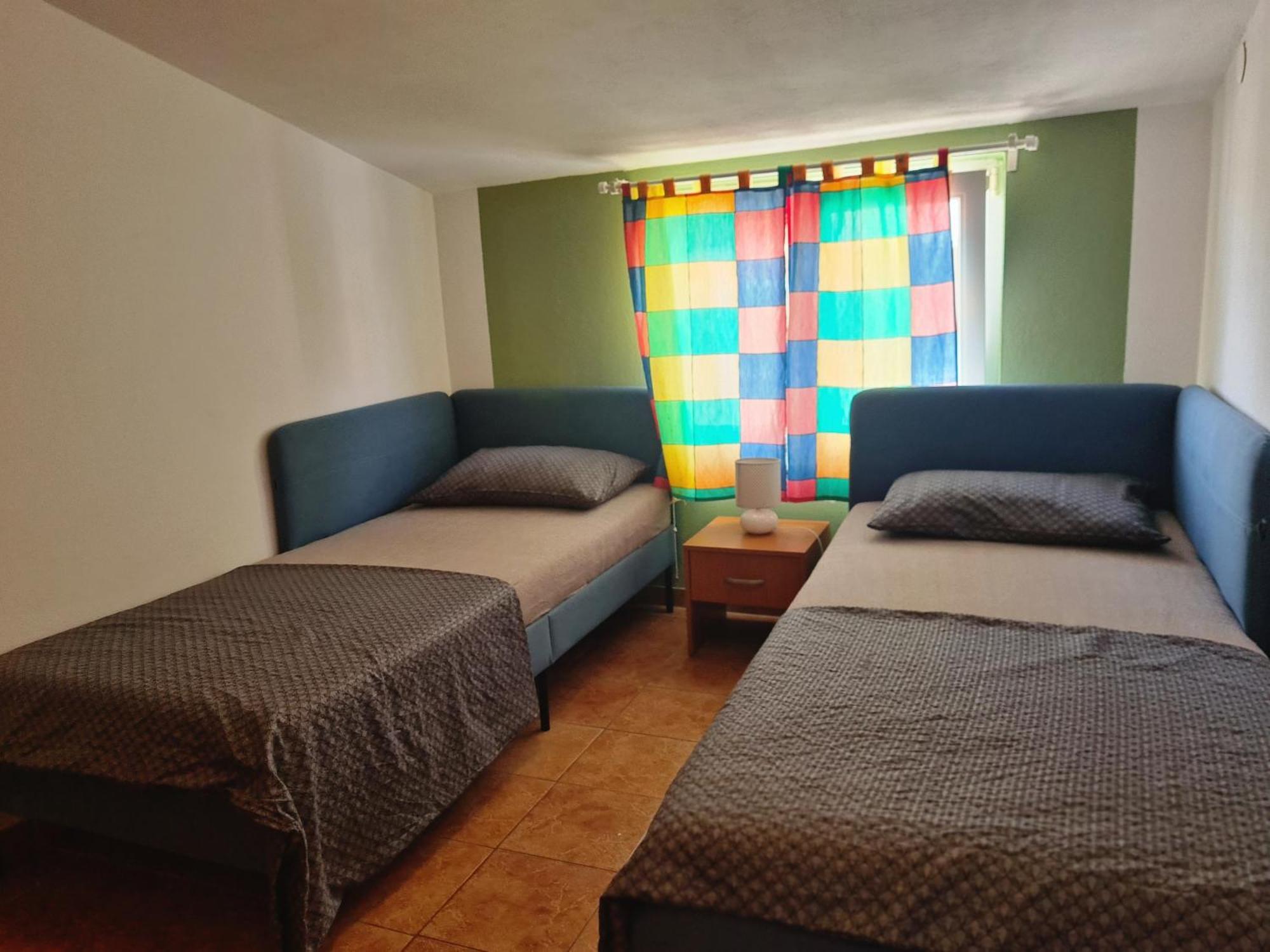 Apartments Niko Трогир Екстериор снимка