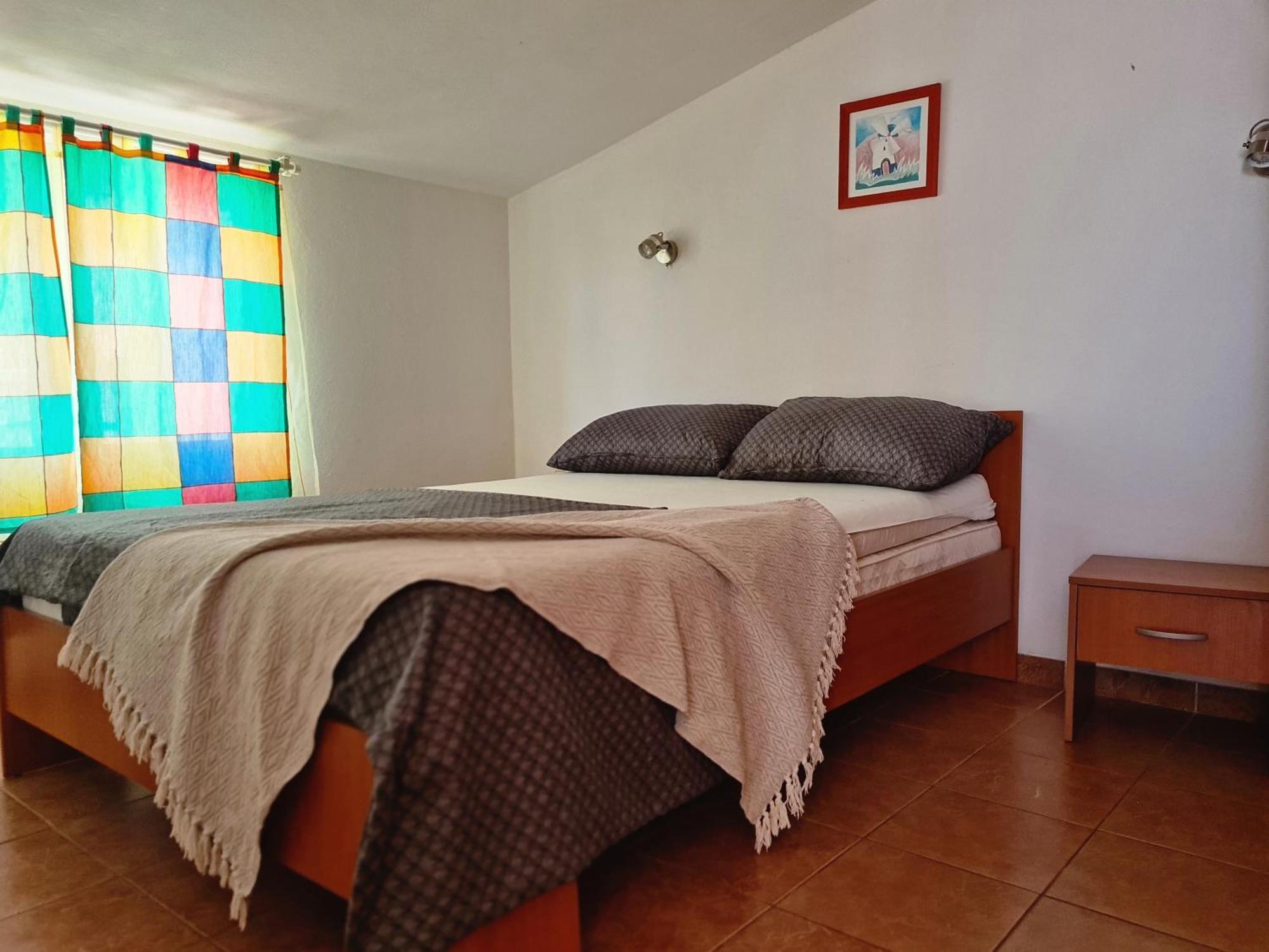 Apartments Niko Трогир Екстериор снимка