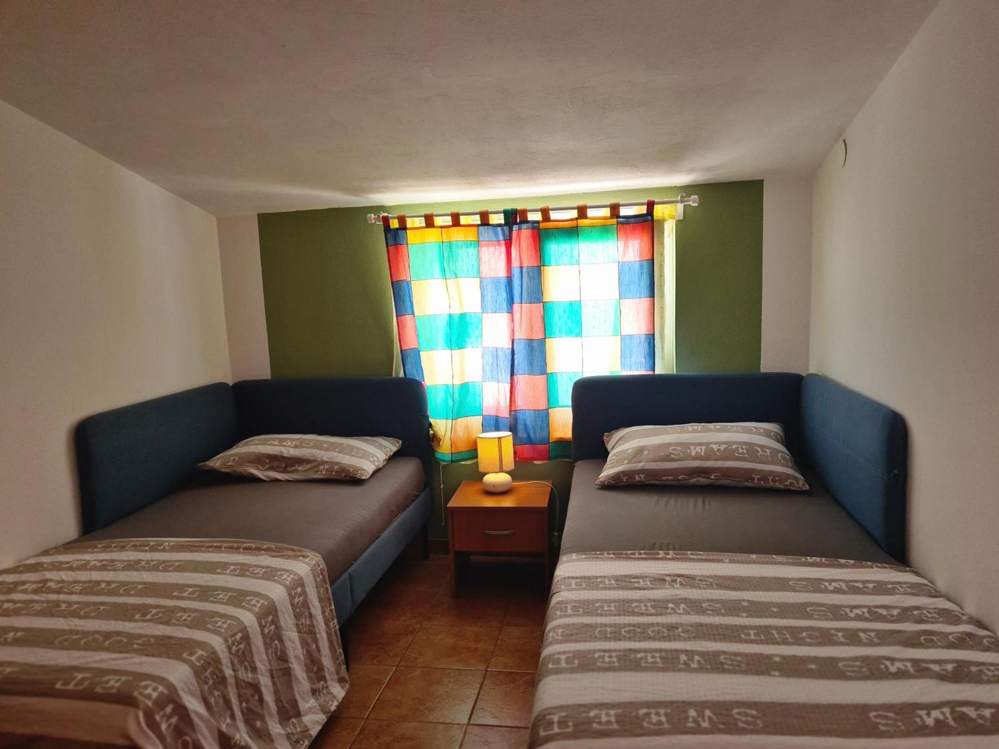 Apartments Niko Трогир Екстериор снимка