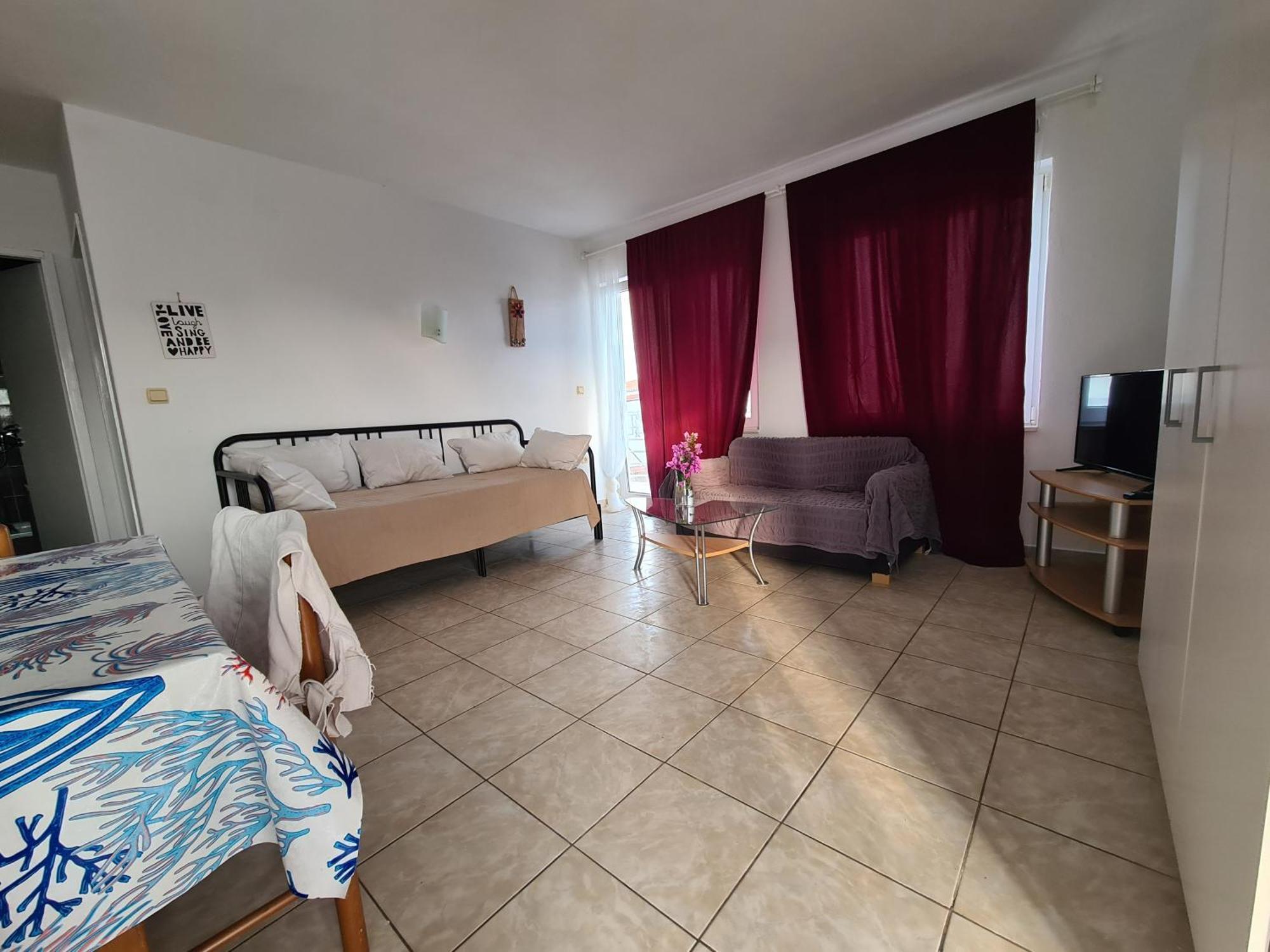 Apartments Niko Трогир Екстериор снимка
