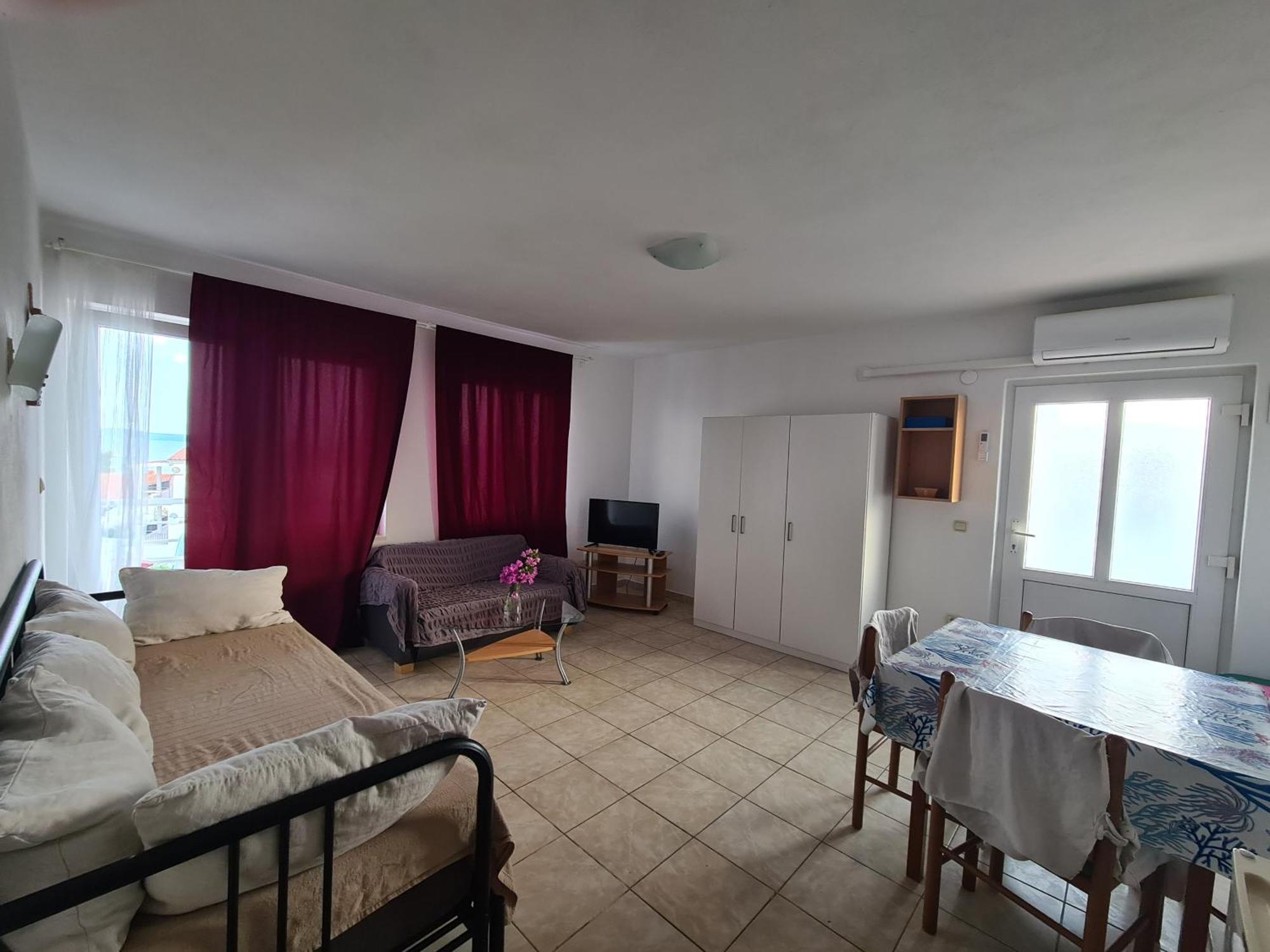 Apartments Niko Трогир Екстериор снимка