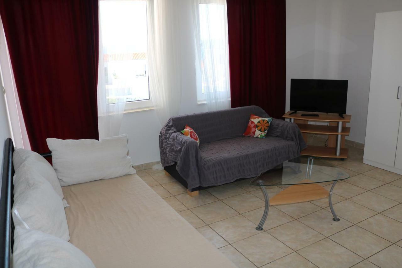 Apartments Niko Трогир Екстериор снимка